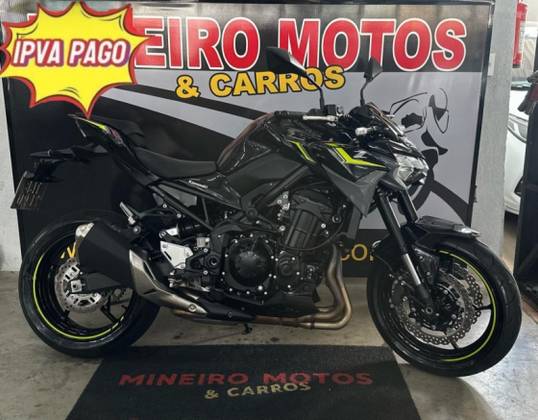 KAWASAKI Z900 